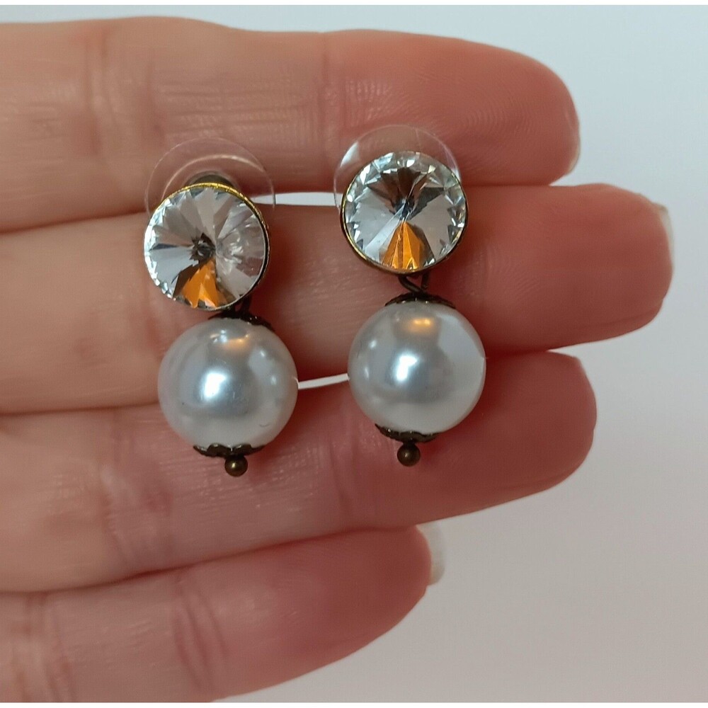 Vintage Inspired Boutique Rivioli Crystal Stud Faux Pearl Dangle Earrings 1 in